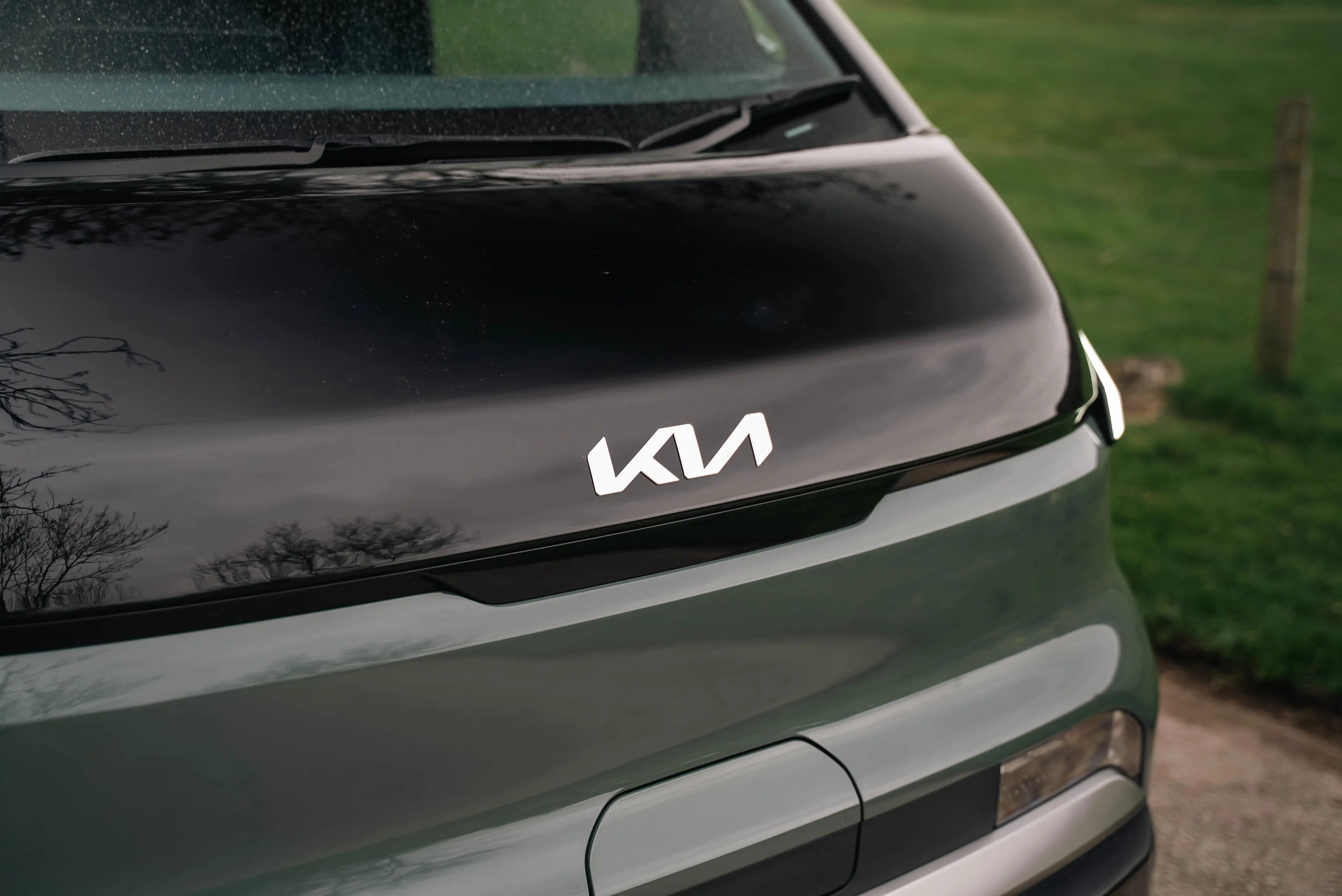 Kia PV5 Cargo L2 Electric 89KW Plus Standard Range 52KWH H1 Van Auto