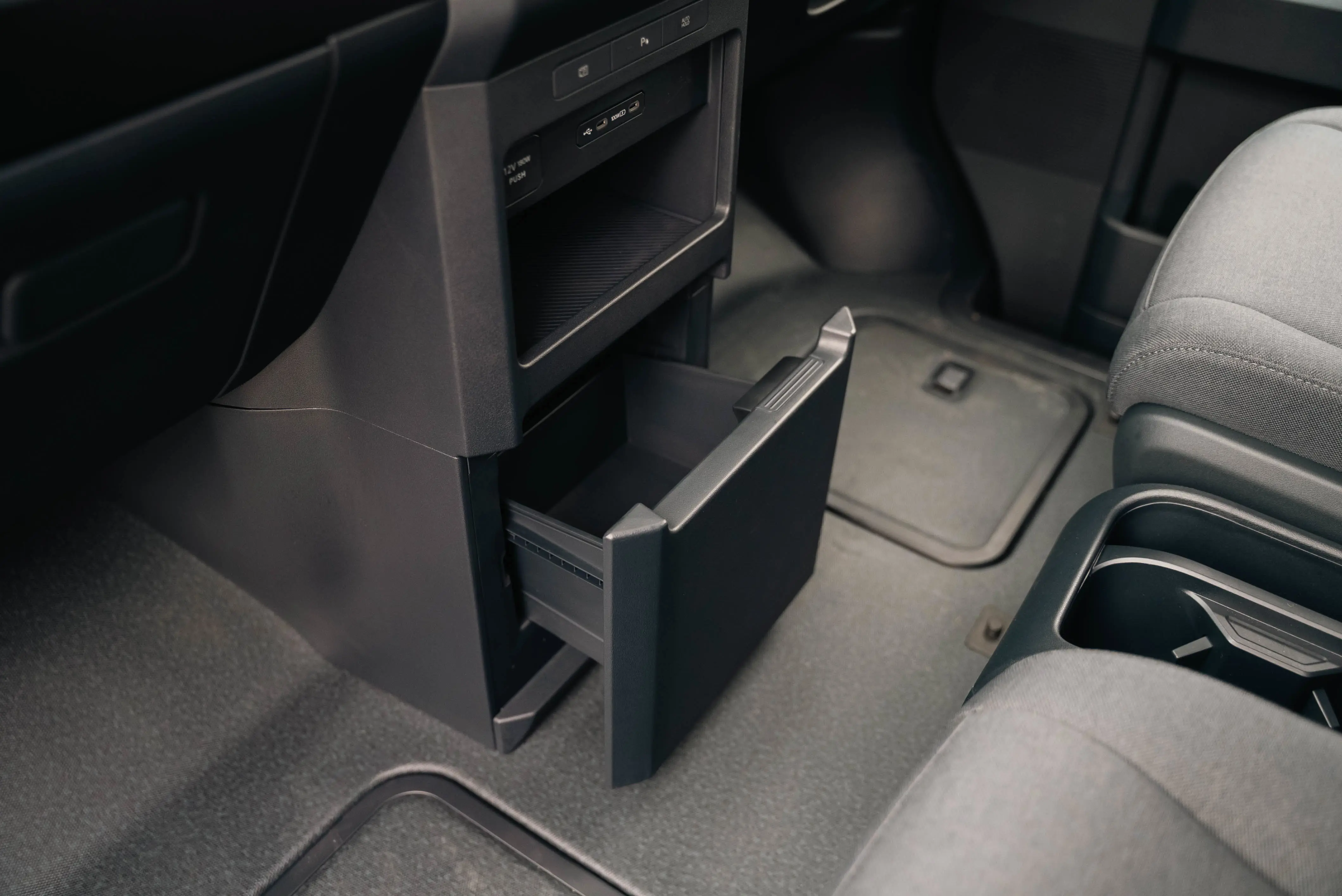 Kia PV5 Cargo L2 Electric 89KW Plus Standard Range 52KWH H1 Van Auto