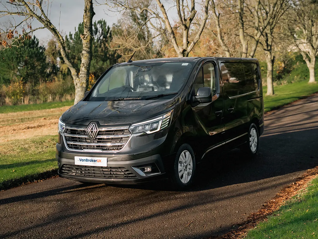 Renault Trafic LWB Diesel LL30 Blue DCI 130 Extra Safety Van
